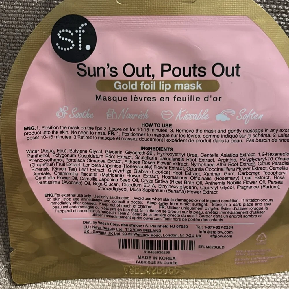 SFGlow Sun’s Out, Pouts Out Gold Foil Lip Masks